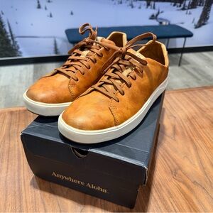 OluKai Men's Lae'ahi Lī 'Ili Leather Lace Up Sneakers - Fox Tan Brown